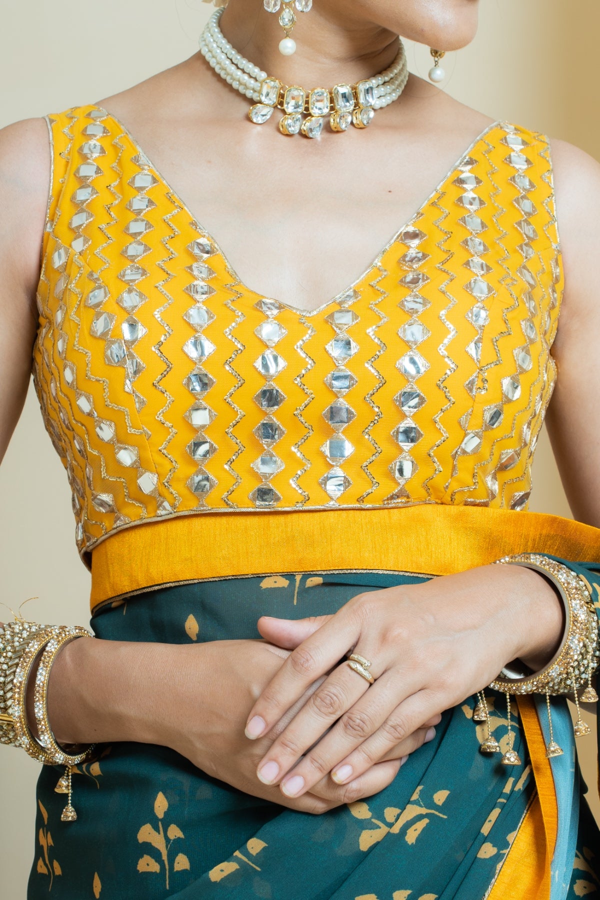 Rich Forest Green and Mustard Motif Georgette Saree