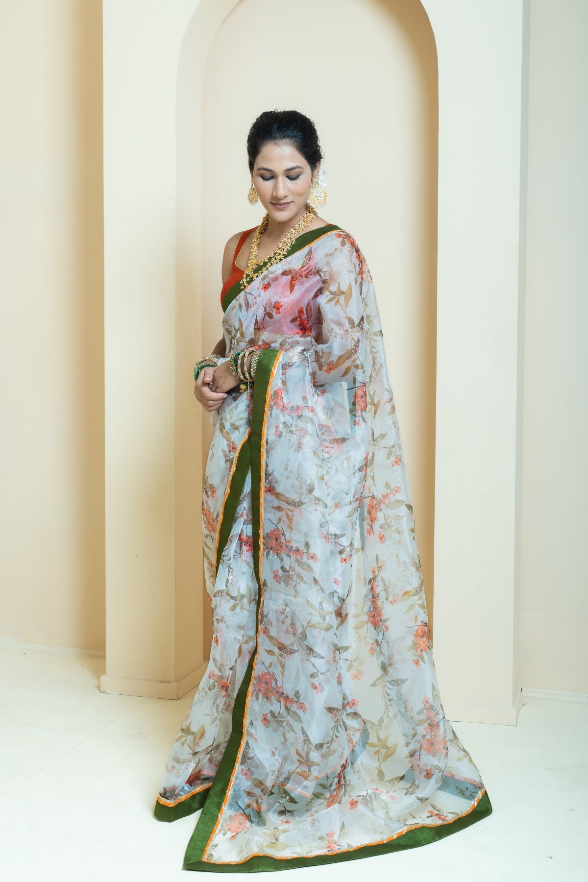 Elegant White Floral Print Organza Saree