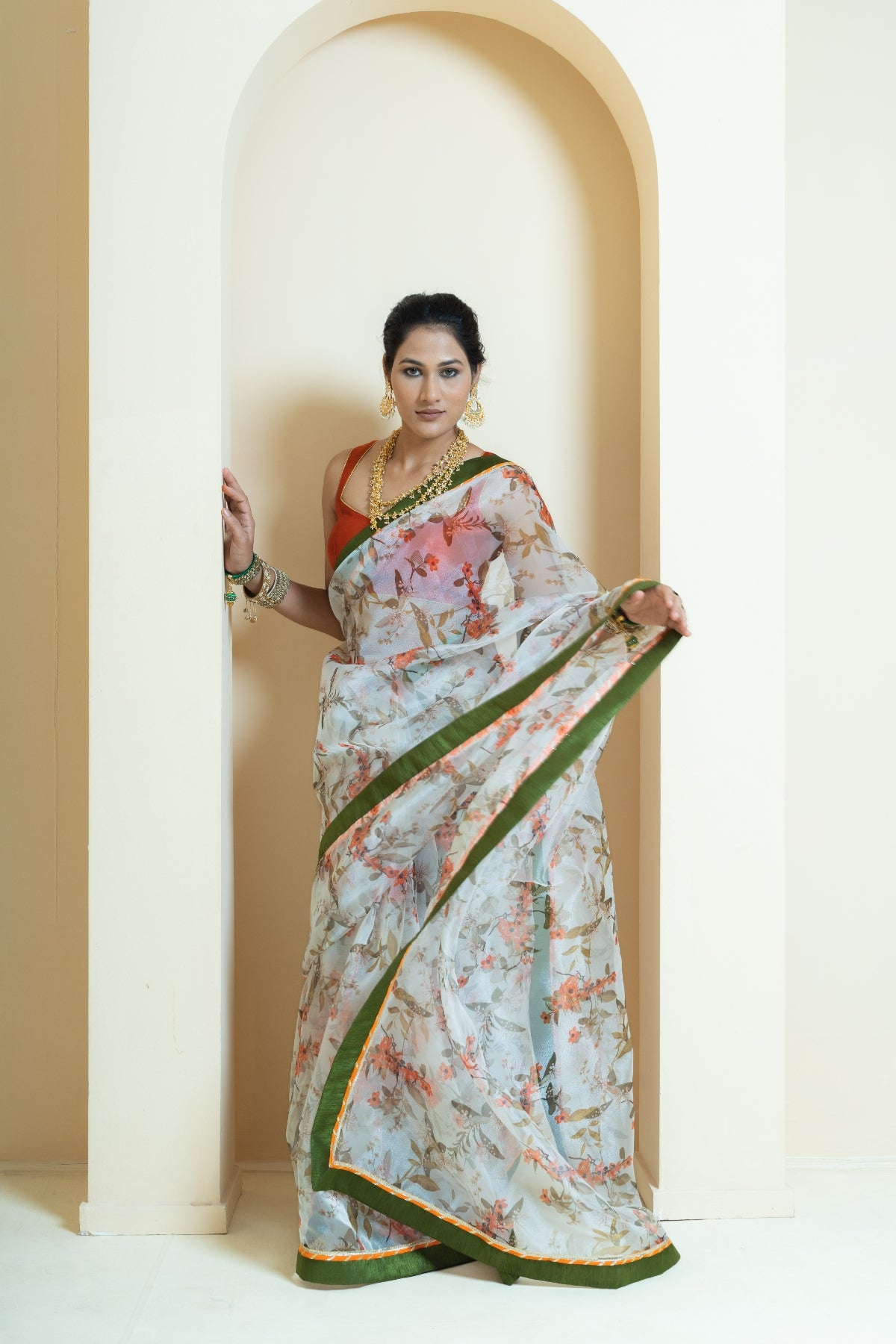 Elegant White Floral Print Organza Saree